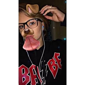 Meet your Posher, Camryn